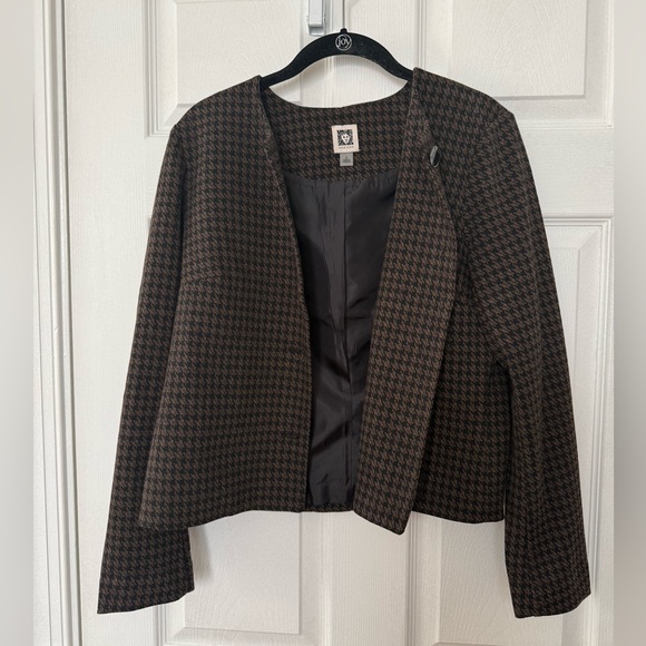 Anne Klein Women's Crewneck Button-Front Blazer - Picture 2 of 7